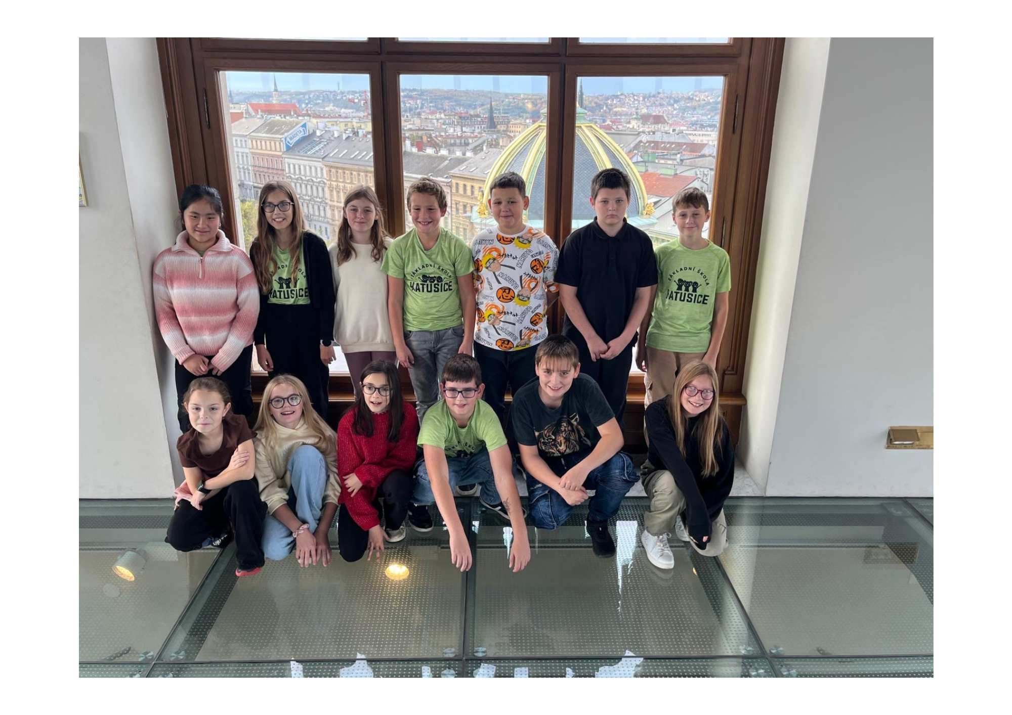 Foto - děti v Národním muzeu